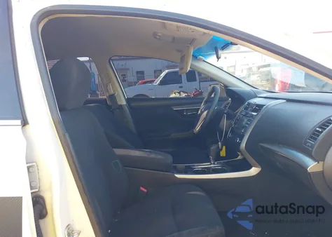 2014 Nissan Altima 2.5 S from USA, damaged, VIN 1N4AL3AP1EC173675